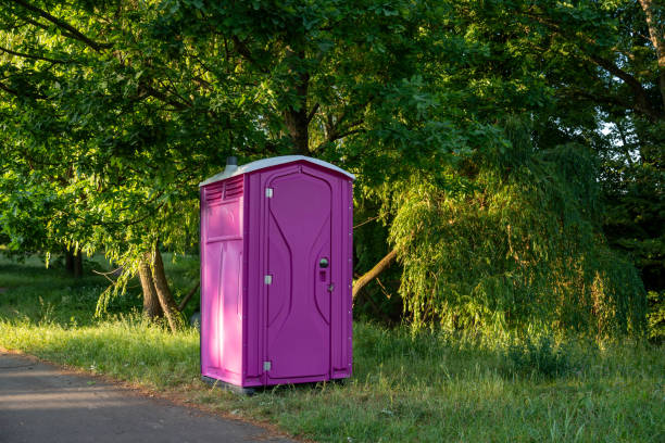 Portable Toilet Options We Offer in Calhoun City, MS